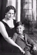Стив в 6 лет с мамочкой